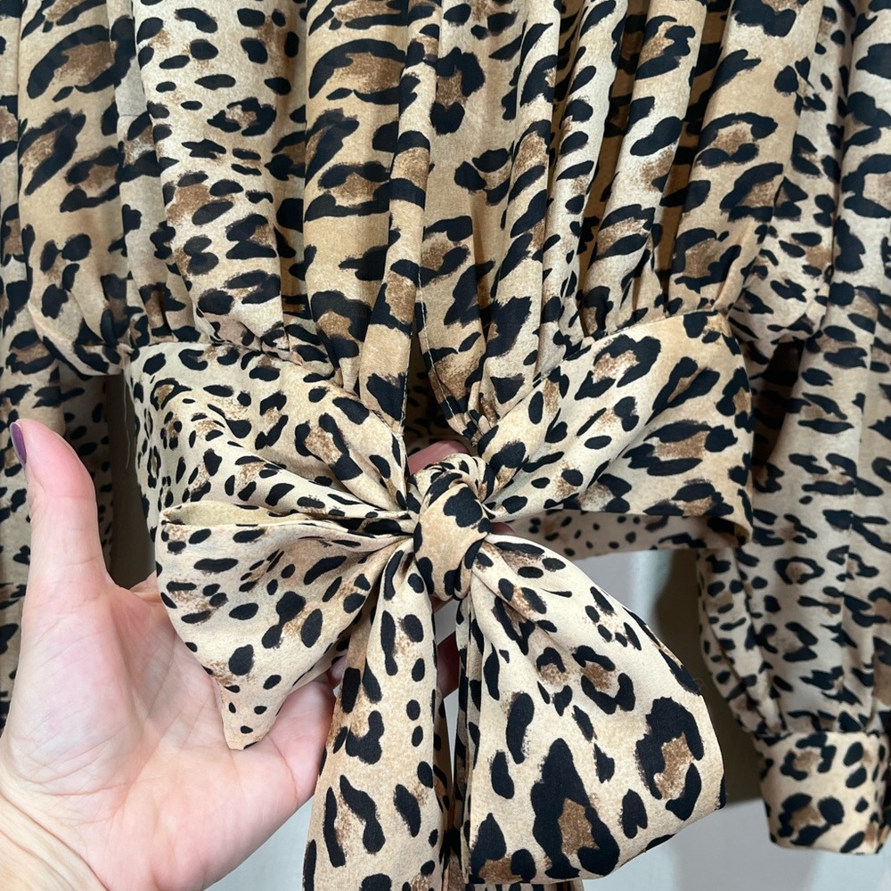 Frame Animal Print Women's Top - Picture 5 of 7